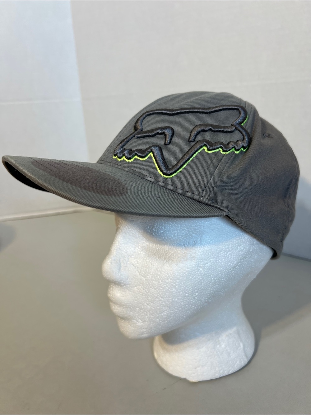 Fox Racing Embroidered Logo Cap Size Small/Medium